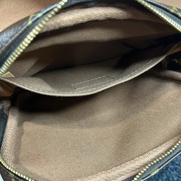 Louis Vuitton Bosphore Bum Bag